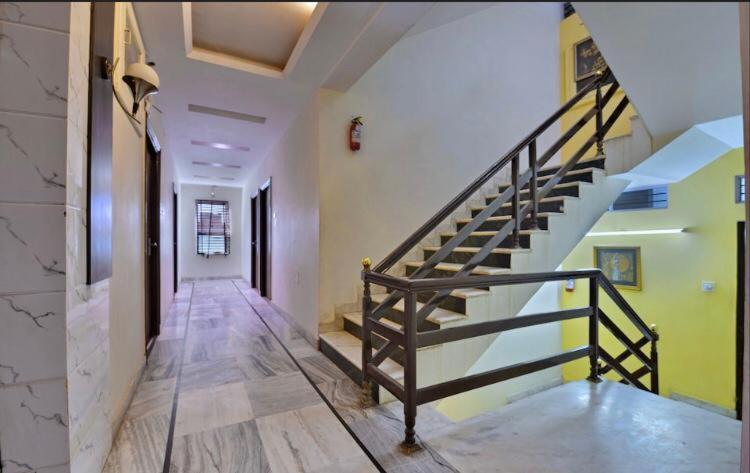 Hotel Aroma Classic Dźajpur Zewnętrze zdjęcie